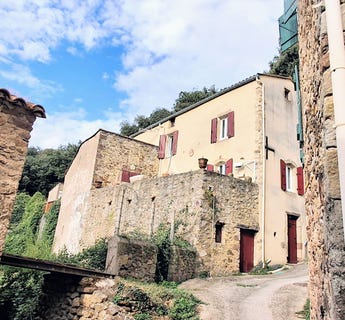 /international/fr/le-bousquet-d-orb-languedoc-roussillon-310104468674/