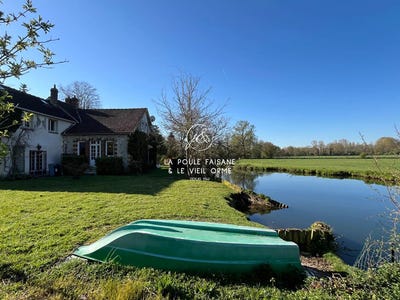 /international/fr/maintenon-centre-val-de-loire-310098877403/