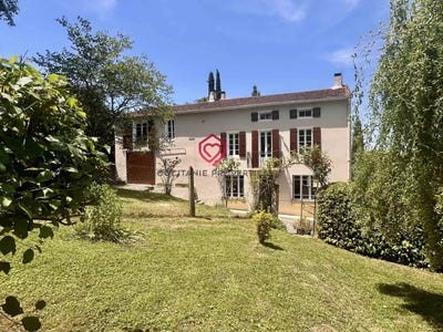 /international/fr/belpech-languedoc-roussillon-310106782025/