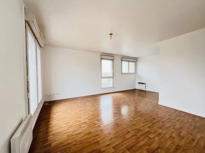 /international/fr/bobigny-ile-de-france-310101174975/?lang=it