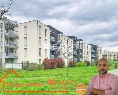 /international/fr/l-isle-d-abeau-rhone-310106751445/