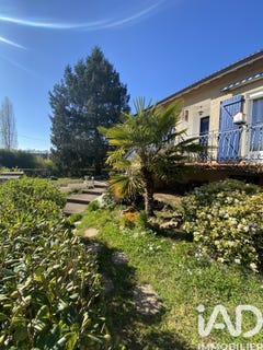 /international/fr/anglars-juillac-midi-pyrenees-310106857554/