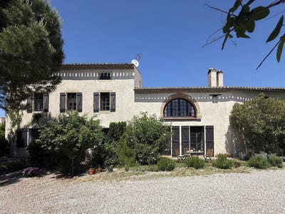 /international/fr/limoux-languedoc-roussillon-310108316693/