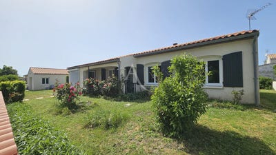 /international/fr/port-des-barques-charente-310107490371/