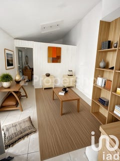 /international/fr/stains-ile-de-france-310097620928/