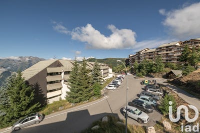 /international/fr/huez-burgundy-310101282778/