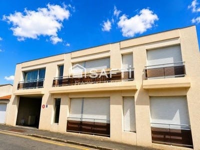 /international/fr/niort-charente-310108459090/