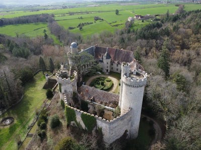 /international/fr/veauce-auvergne-310108431109/