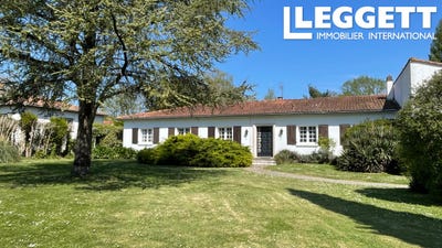/international/fr/aigre-charente-310098863692/