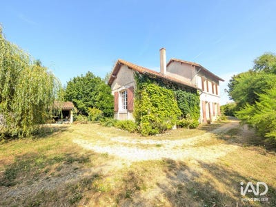 /international/fr/verrieres-centre-val-de-loire-310109077602/?lang=th