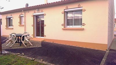 /international/fr/saint-pierre-des-echaubrognes-charente-310106610000/