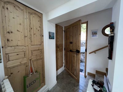 /international/fr/cotignac-hh-15598642-cotignac-provence-alpes-cote-d-azur-310100955093/
