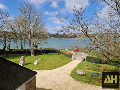 /international/fr/plougastel-daoulas-brittany-310106943243/