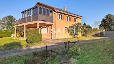 /international/fr/la-salle-lorraine-310107838691/