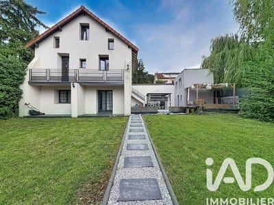 /international/fr/sarcelles-ile-de-france-310108861800/