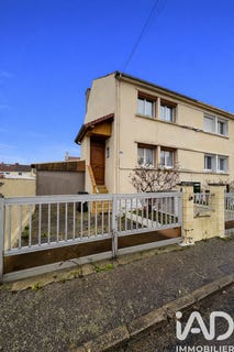 /international/fr/saint-etienne-du-rouvray-upper-normandy-310105243082/