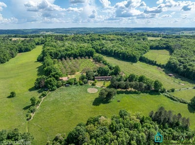/international/fr/saint-capraise-de-lalinde-aquitaine-310100173351/?lang=zh-tw