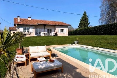 /international/fr/laguian-mazous-midi-pyrenees-310106776416/