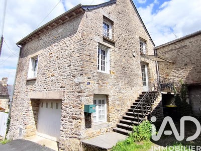 /international/fr/saint-aubin-du-cormier-brittany-310108323820/