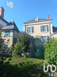 /international/fr/venesmes-centre-val-de-loire-310102247809/