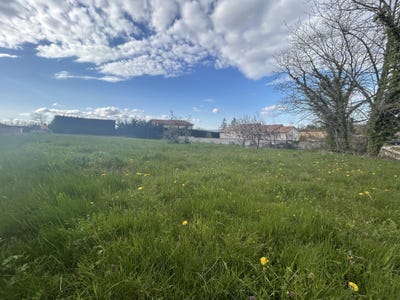 /international/fr/lens-lestang-rhone-310108042298/