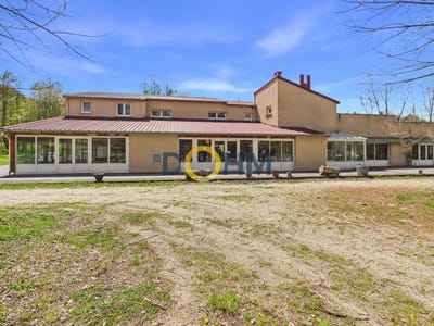 /international/fr/le-monastier-sur-gazeille-auvergne-310107680070/
