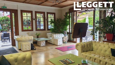 /international/fr/blois-centre-val-de-loire-310119998520/