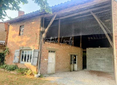 /international/fr/carbonne-midi-pyrenees-310109642816/