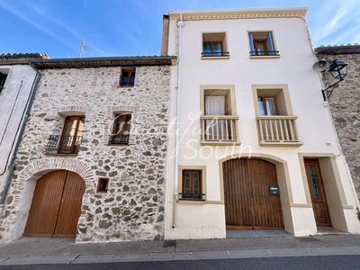 /international/fr/montalba-le-chateau-languedoc-roussillon-310107295766/