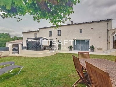 /international/fr/mombrier-aquitaine-310099747880/