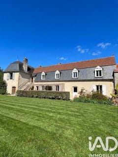 /international/fr/la-charite-sur-loire-burgundy-310107674131/