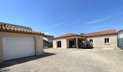/international/fr/monsempron-libos-aquitaine-310107362674/