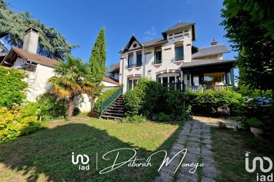 /international/fr/porcheville-ile-de-france-310100885004/
