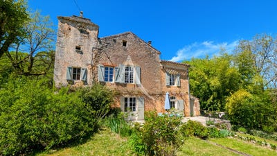 /international/fr/blanquefort-blanquefort-sur-briolance-aquitaine-310104464960/