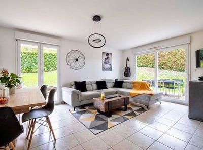 /international/fr/evian-les-bains-rhone-310100460800/?lang=zh-tw