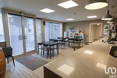 /international/fr/vaire-pays-de-la-loire-310097460885/