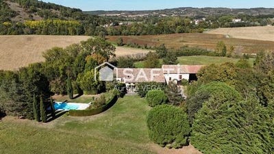 /international/fr/mirepoix-midi-pyrenees-310104806741/?lang=id