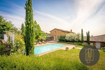 /international/fr/villefranche-sur-saone-ile-de-france-310107641091/