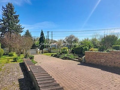 /international/fr/dugny-sur-meuse-lorraine-310108290028/