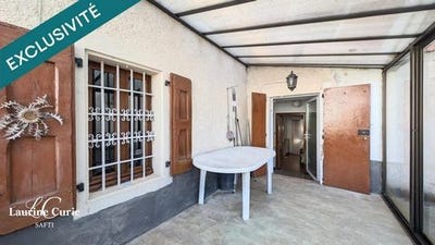 /international/fr/la-couvertoirade-midi-pyrenees-310106714969/