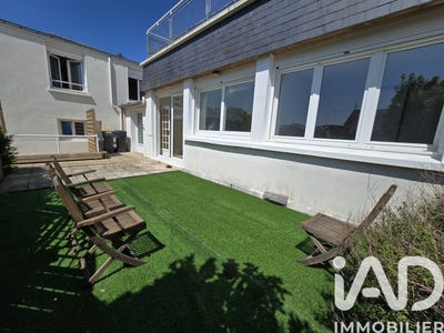 /international/fr/chalonnes-sur-loire-pays-de-la-loire-310108619009/