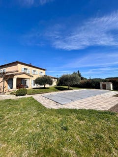 /international/fr/saint-privat-des-vieux-languedoc-roussillon-310107235865/