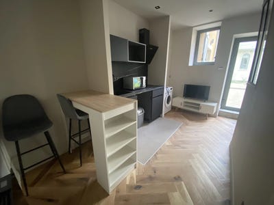 /international/fr/ecully-rhone-310107648059/