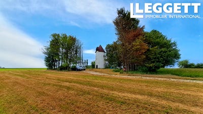 /international/fr/nere-charente-310108180154/