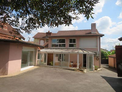 /international/fr/aubarede-midi-pyrenees-310104172991/