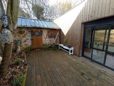 /international/fr/arronnes-auvergne-310106779199/