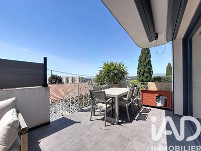 /international/fr/marseille-provence-alpes-cote-d-azur-310108403731/