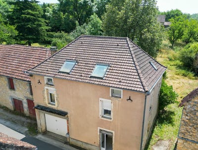 /international/fr/gourdon-midi-pyrenees-310100443121/