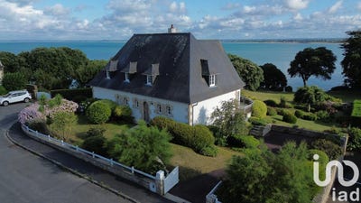 /international/fr/saint-meloir-des-ondes-brittany-310101273579/?lang=en