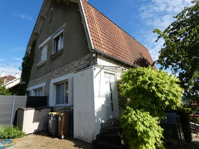 /international/fr/laon-picardie-310108553618/